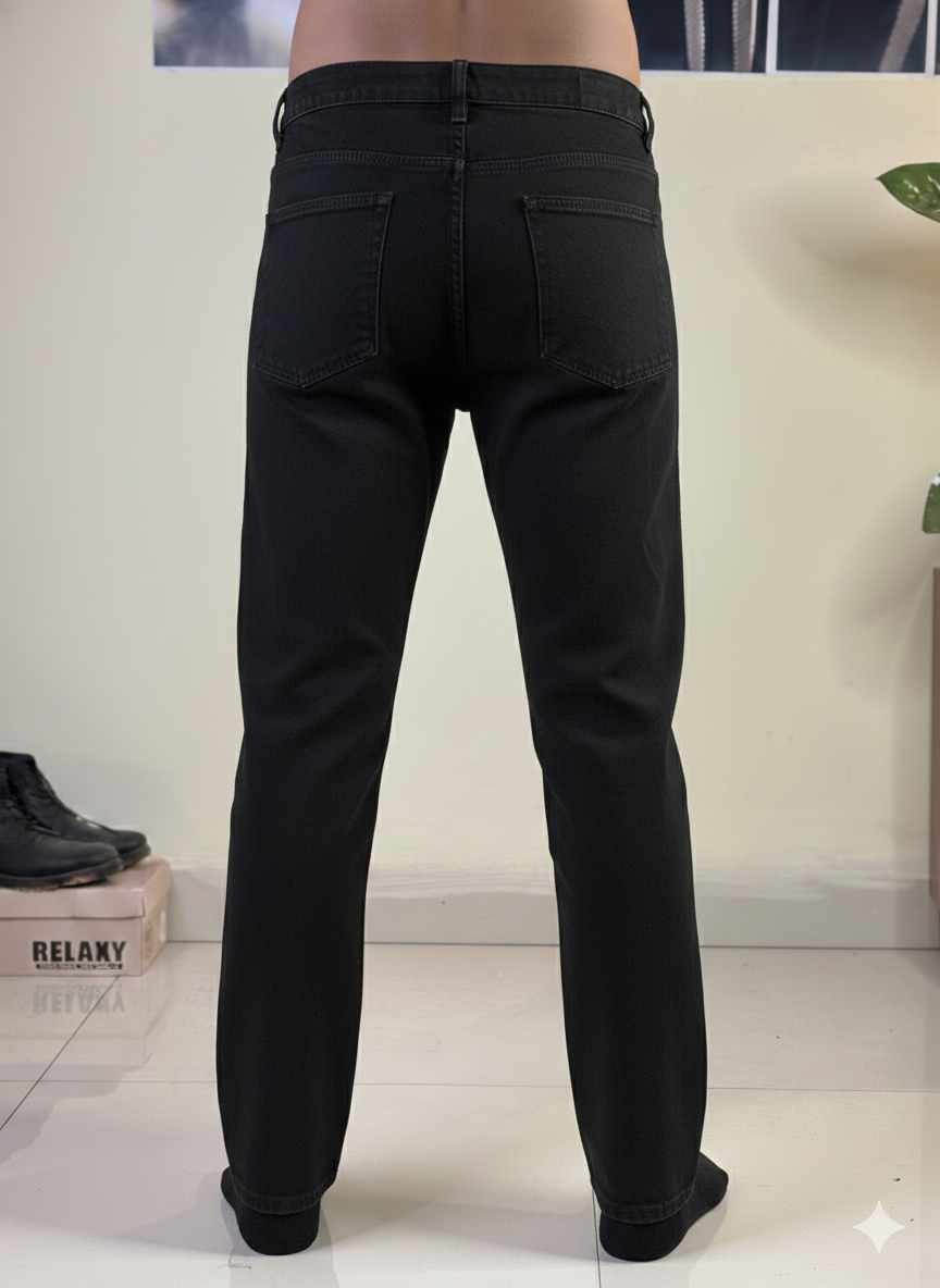 mom fit black jean - Image 2