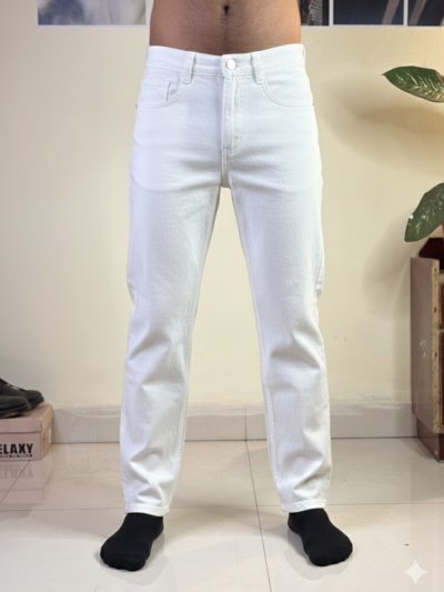 mom fit white jean