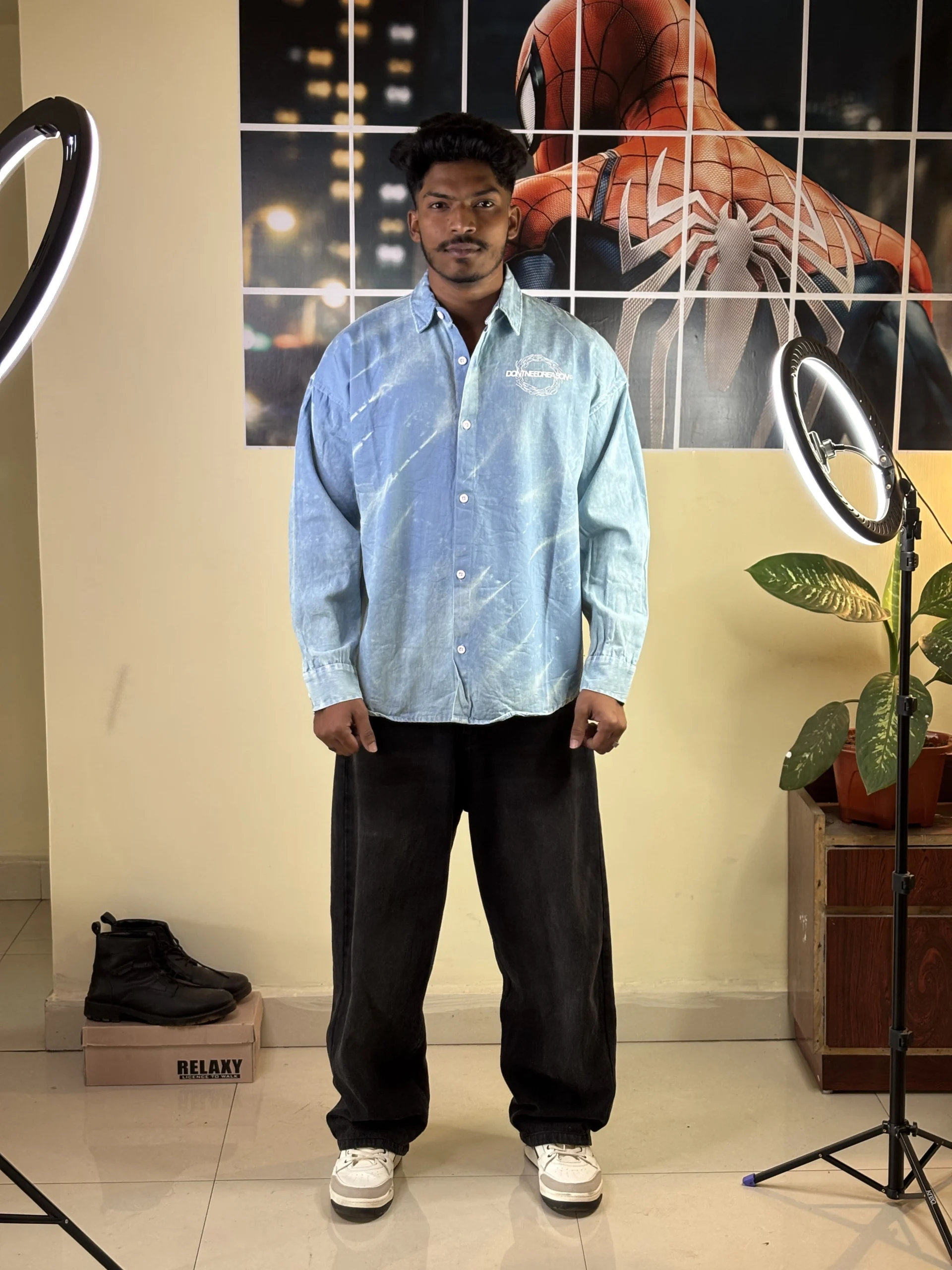 Acid wash light blue shirt - Image 2