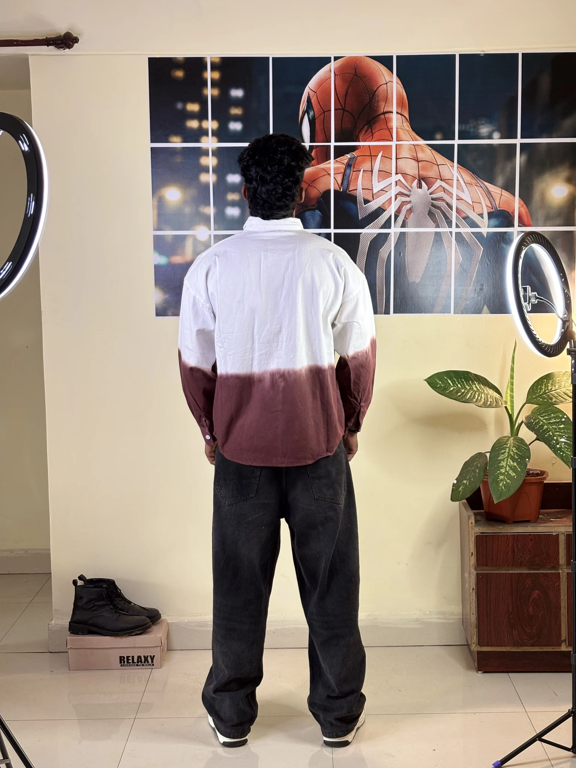 maroon & white shirt - Image 4